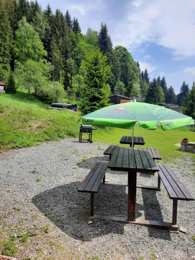 Penzion Pod Paprskem Staré Mesto Exterior foto