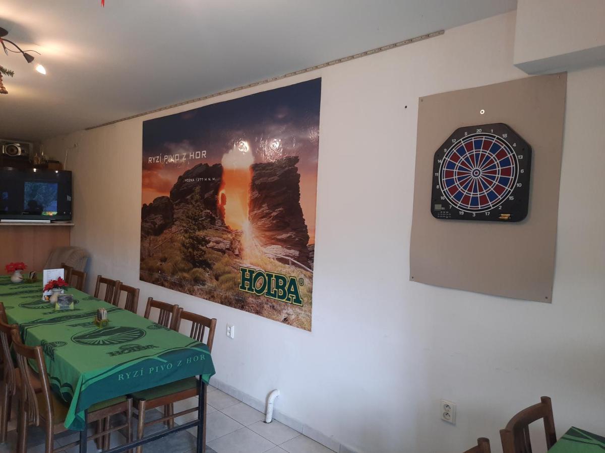 Penzion Pod Paprskem Staré Mesto Exterior foto